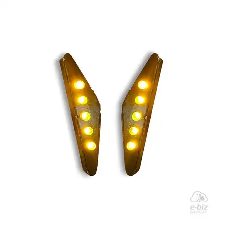PAR DE GIROS LED TRIANGULARES MASCARA HONDA TORNADO